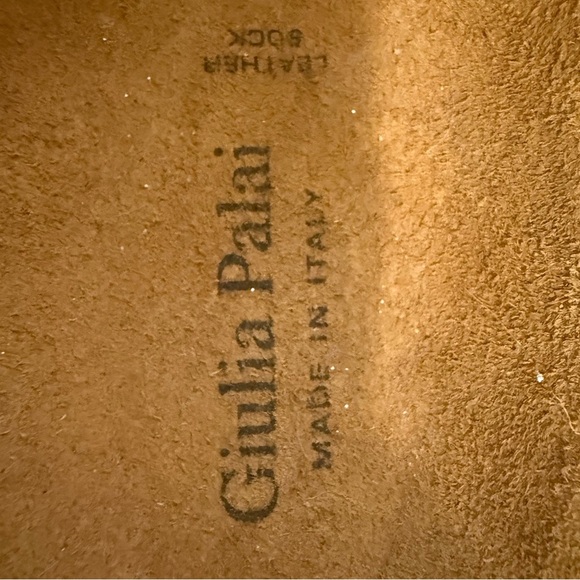 NWOT Giulia Palau Made in Italy Big Girl Sandals with Flowers, Gold Size US 2 - Picture 3 of 7